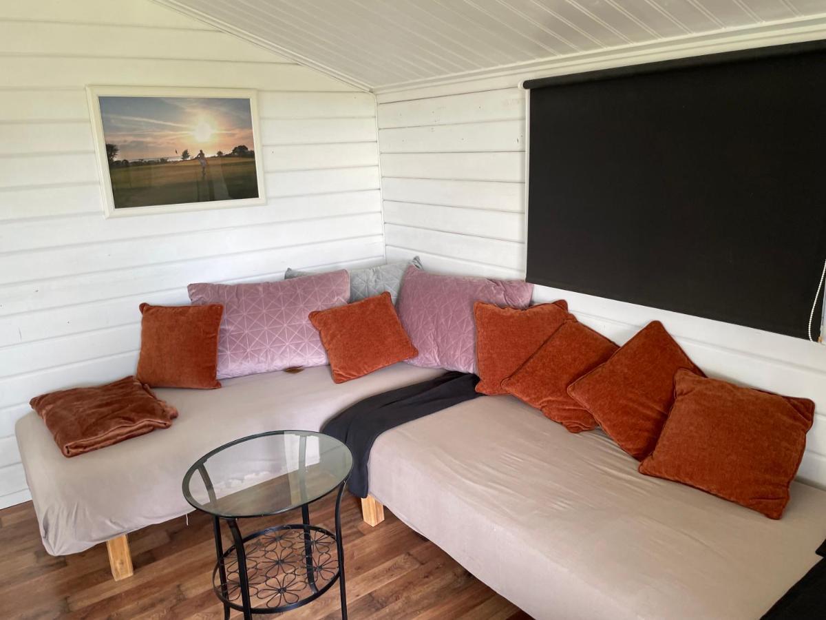 Stuga Med Panoramautsikt, Paradis Foer Fagelskadare Och Vandrare, Sjaelvstaed Efter Besoek Mörbylånga Exterior foto